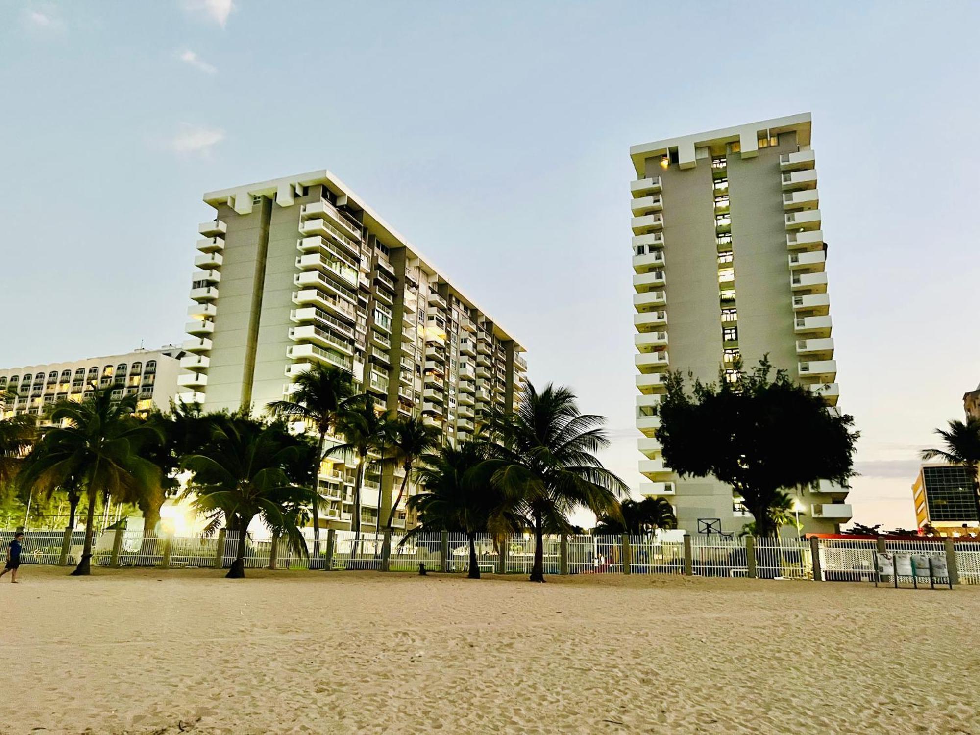 Ocean View Apt On Isla Verde In A 14Th Floor San Juan Exterior photo