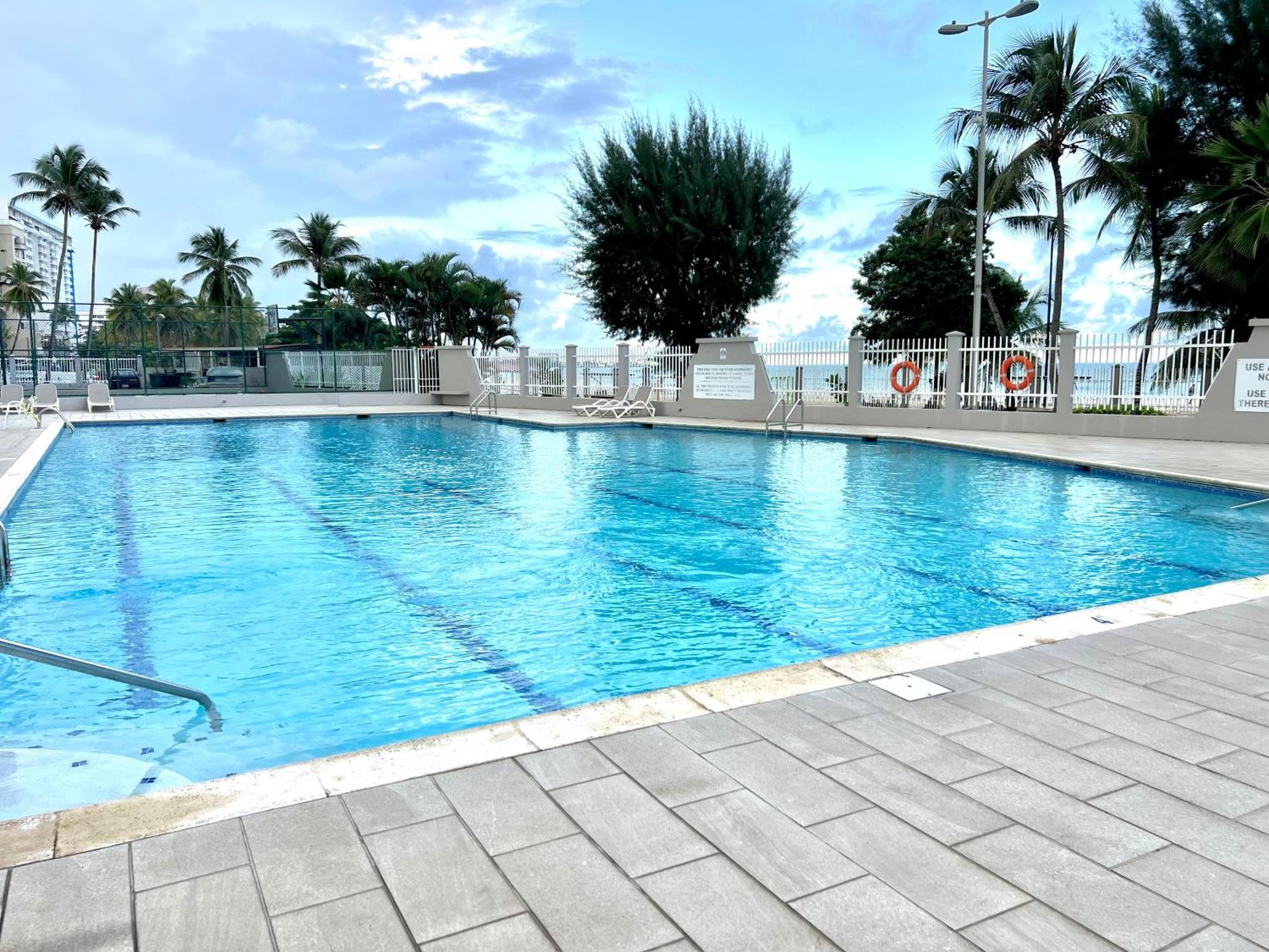 Ocean View Apt On Isla Verde In A 14Th Floor San Juan Exterior photo