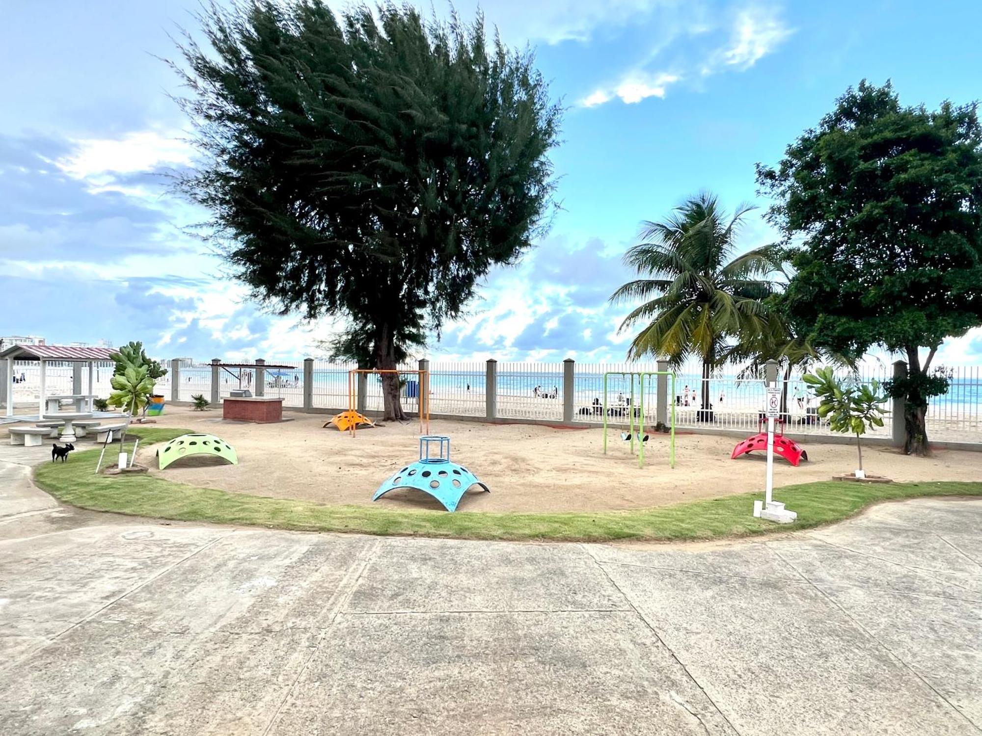 Ocean View Apt On Isla Verde In A 14Th Floor San Juan Exterior photo